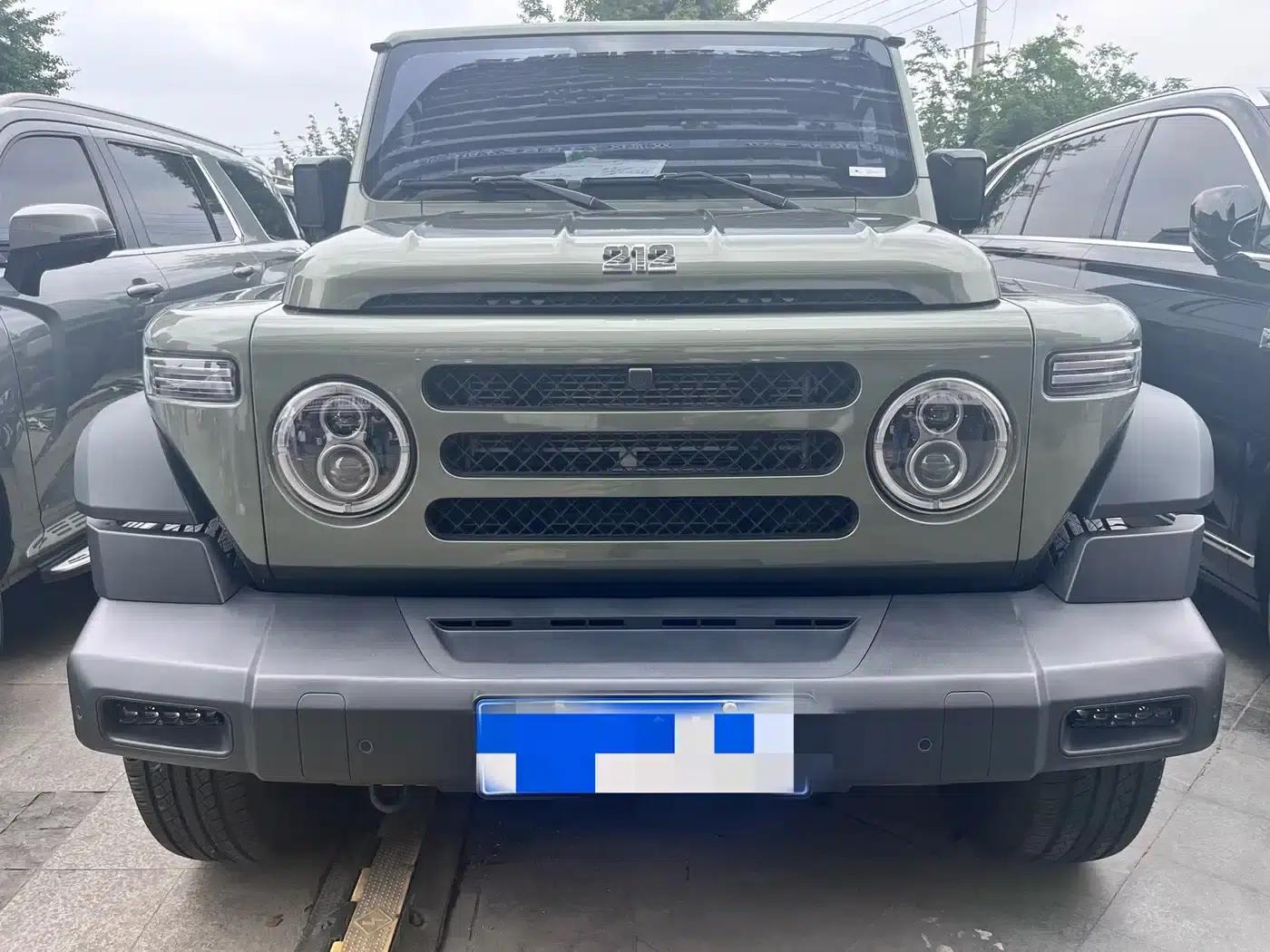 212 T01 2024 Model 2.0T Mechanic — миниатюра 2