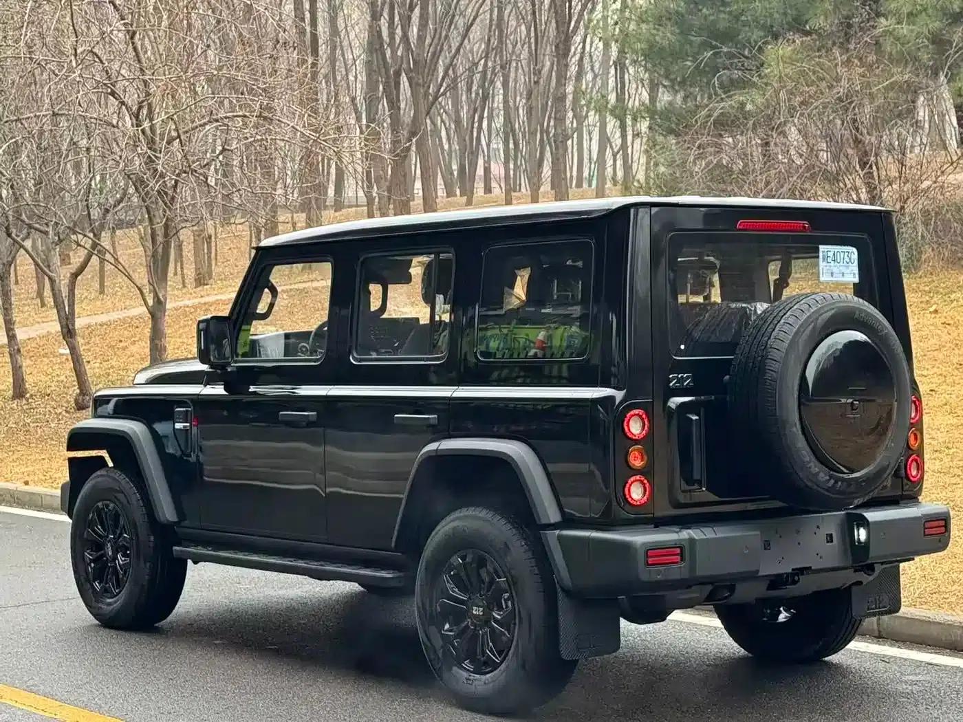 212 T01 2024 Explorer 2.0T — миниатюра 4