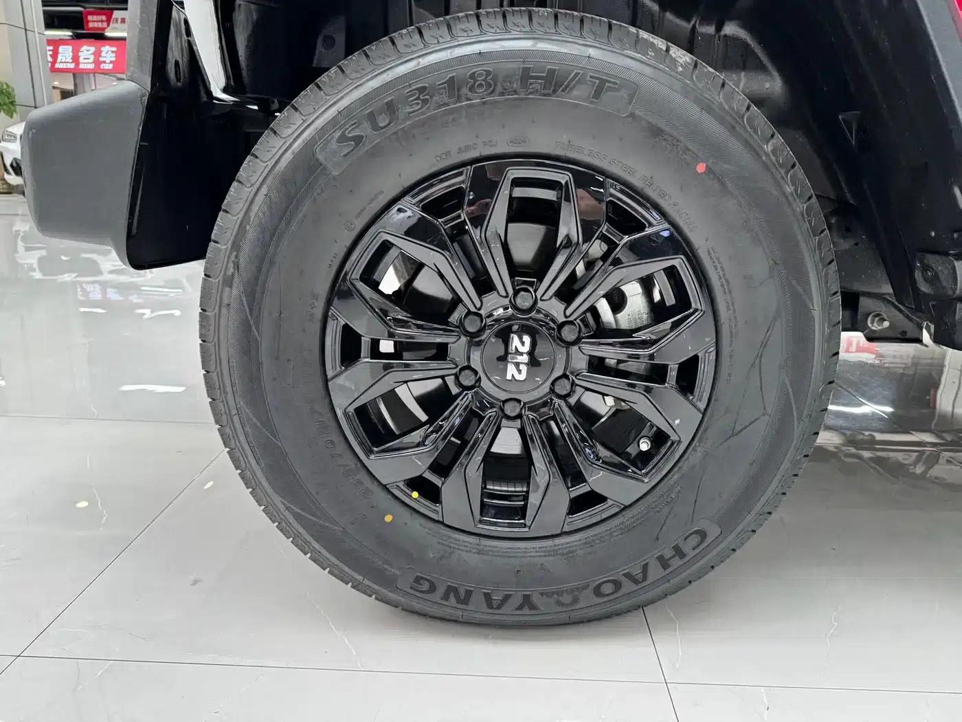 212 T01 2024 Explorer 2.0T — миниатюра 19