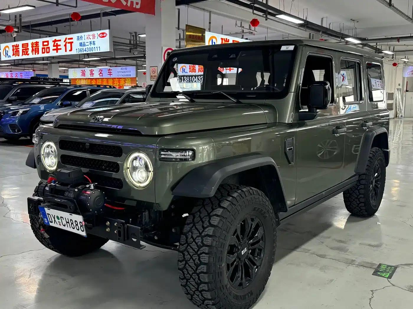 212 T01 2024 Explorer 2.0T — миниатюра 1