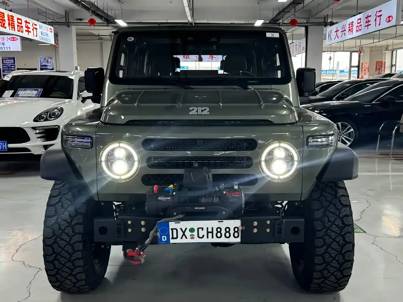 212 T01 2024 Explorer 2.0T — миниатюра 2