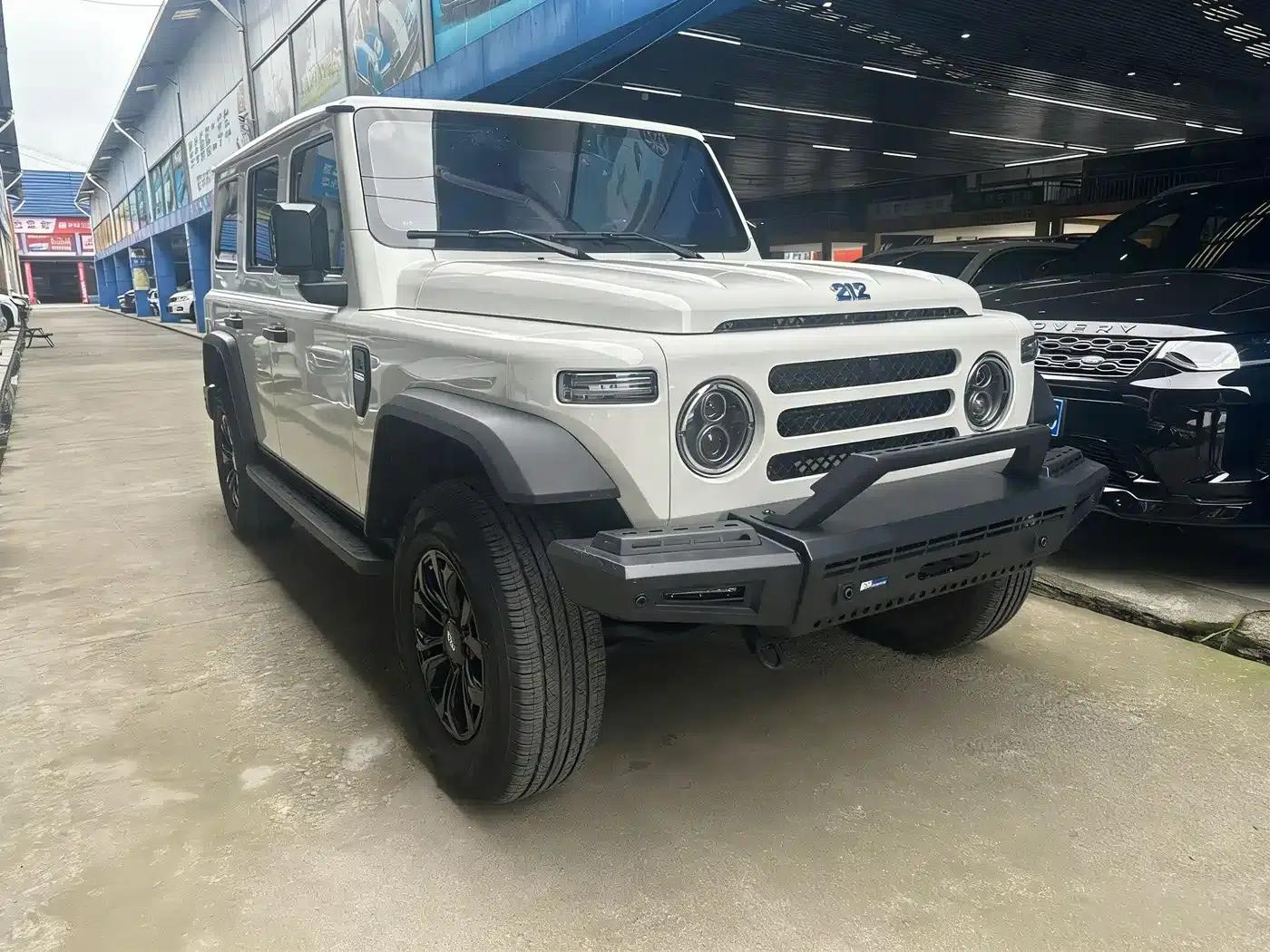 212 T01 2024 Model 2.0T Mechanic — миниатюра 3