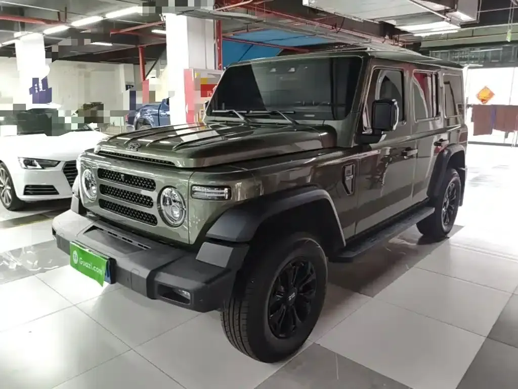 212 T01 2024 Explorer 2.0T — миниатюра 2