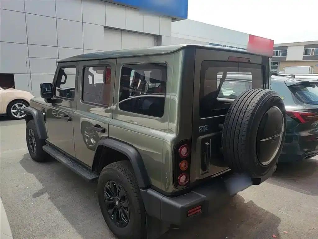 212 T01 2024 Model 2.0T Mechanic — миниатюра 5