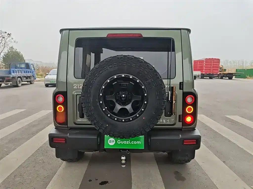 212 T01 2024 Model 2.0T Mechanic — миниатюра 6