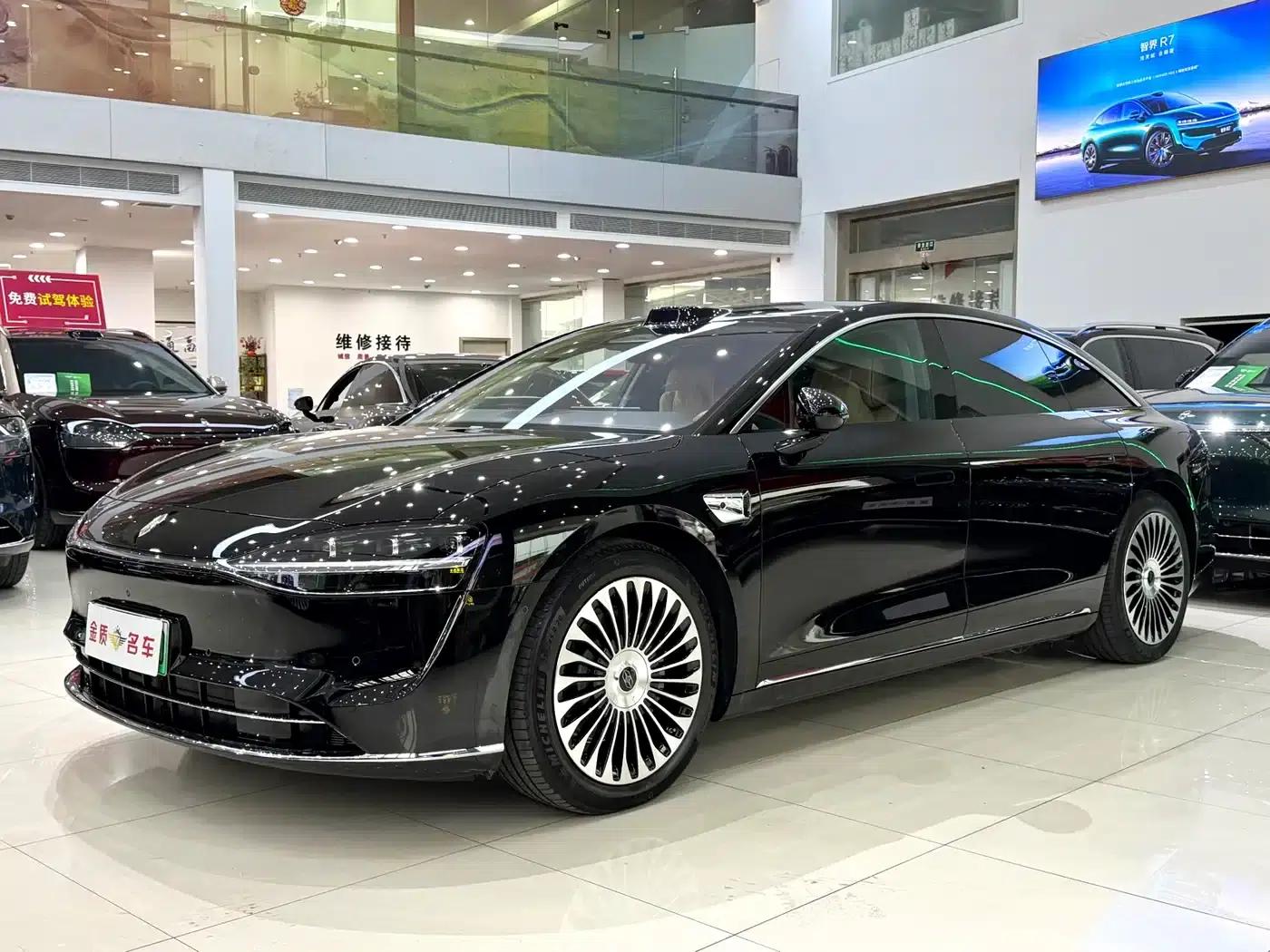 Enjoy S9 2026 Model, Extended Range Ultra, Rear-Wheel Drive, 53kWh (192-line LiDAR) — миниатюра 1