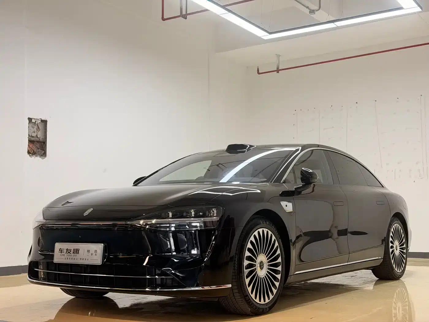 Enjoy S9 2026 Model (Range Extended Ultra, Rear-Wheel Drive, 53kWh, 192-Line LiDAR) — миниатюра 1