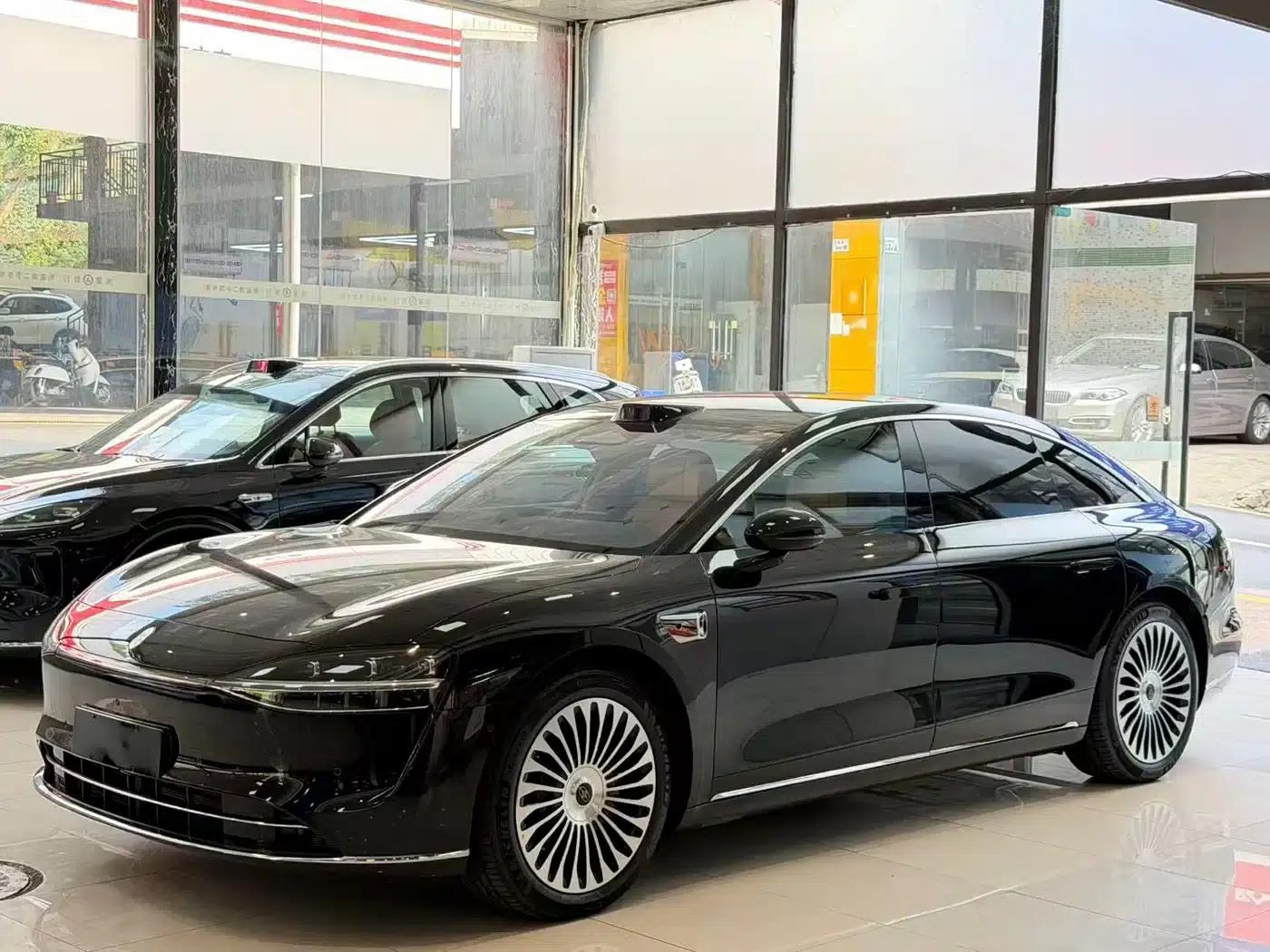 Enjoy S9 2026 Model (Range Extended Ultra, Rear-Wheel Drive, 53kWh, 192-Line LiDAR) — миниатюра 1