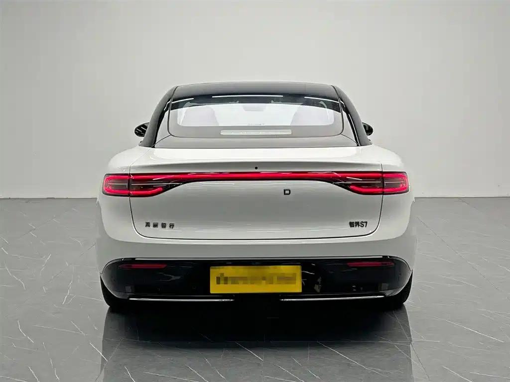 Zhijie S7 2024 Max Rear-Wheel Drive Long-Range Intelligent Driving Edition — миниатюра 5