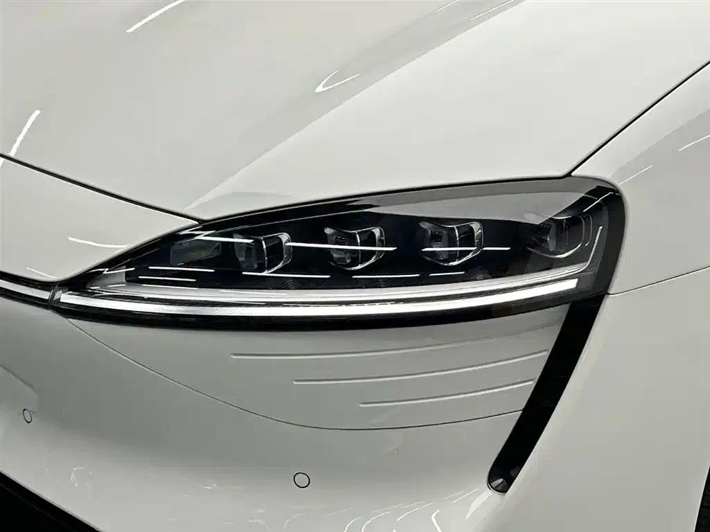 Zhijie S7 2024 Max Rear-Wheel Drive Long-Range Intelligent Driving Edition — миниатюра 9