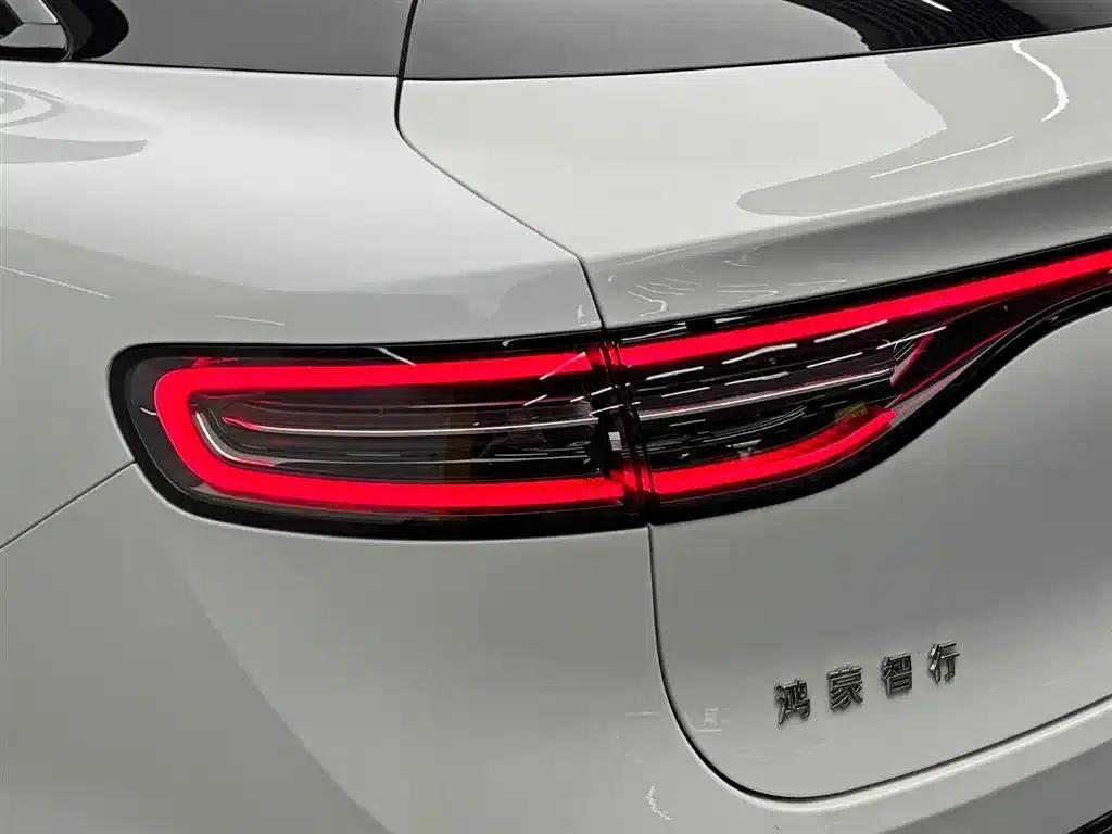 Zhijie S7 2024 Max Rear-Wheel Drive Long-Range Intelligent Driving Edition — миниатюра 10
