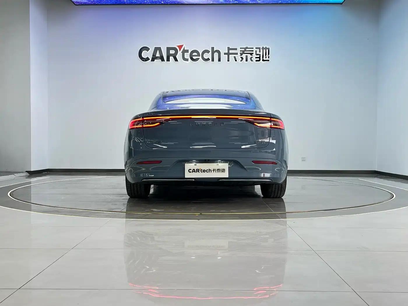 Zhijie S7 2024 Pro Rear-Wheel Drive Long-Range Edition — миниатюра 32
