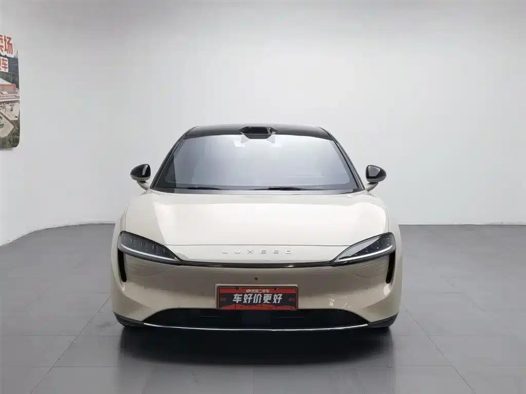 Zhijie S7 2024 Max Rear-Wheel Drive Long-Range Intelligent Driving Edition — миниатюра 3