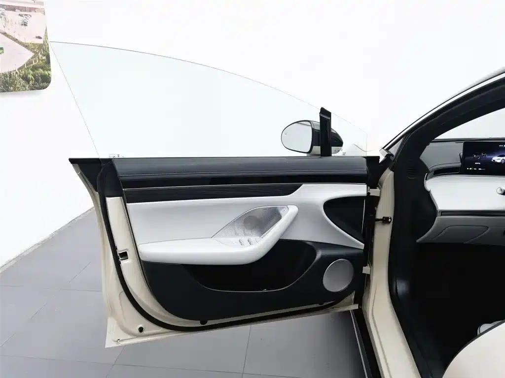 Zhijie S7 2024 Max Rear-Wheel Drive Long-Range Intelligent Driving Edition — миниатюра 8