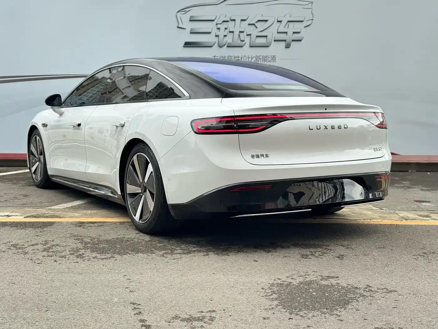 2024 Chevrolet S7 Max RS AWD Performance Edition — миниатюра 4