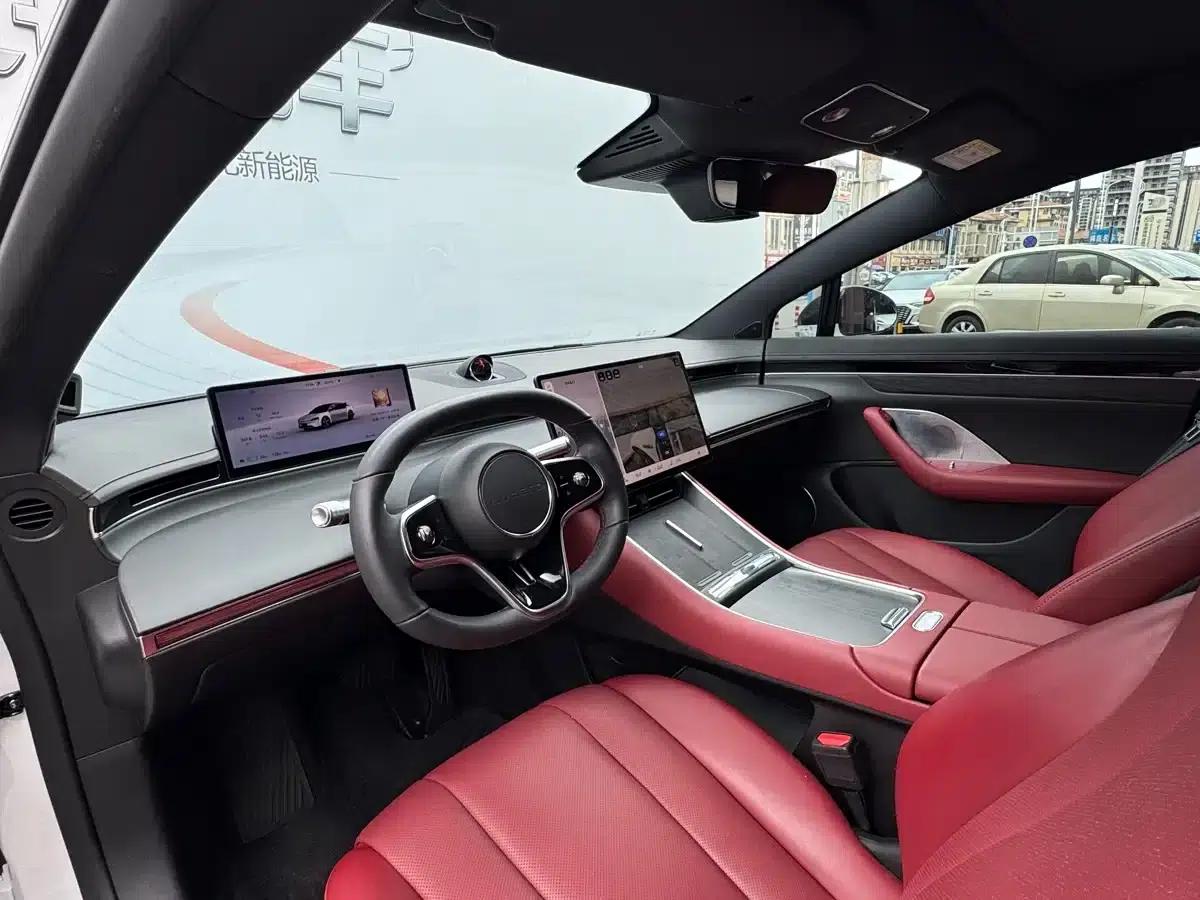2024 Chevrolet S7 Max RS AWD Performance Edition — миниатюра 8