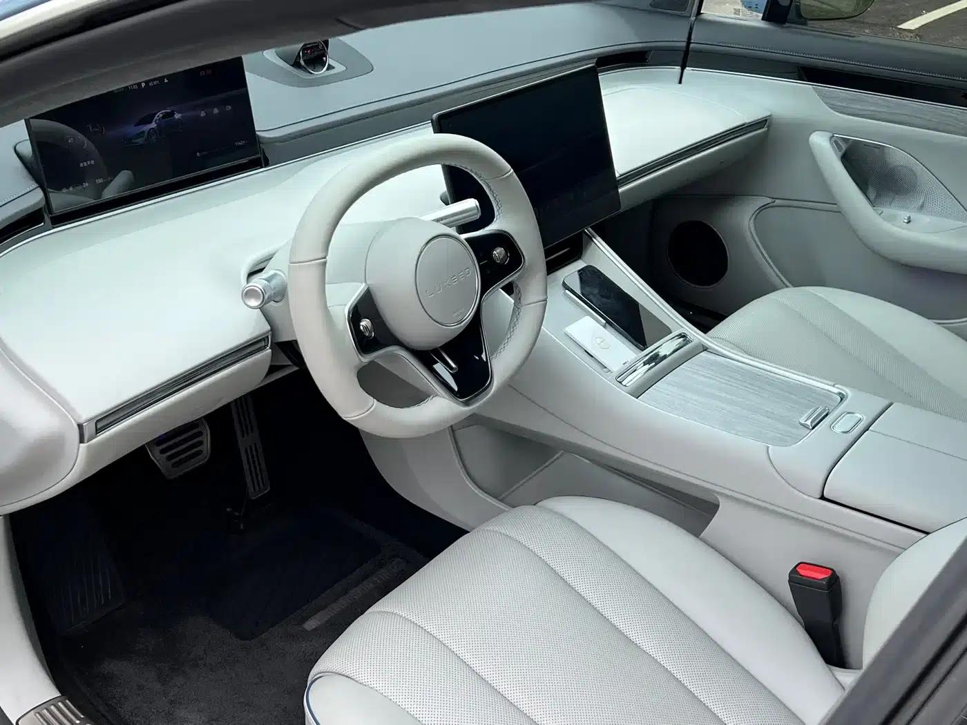 Zhijie S7 2025 Model 855km Max — миниатюра 6