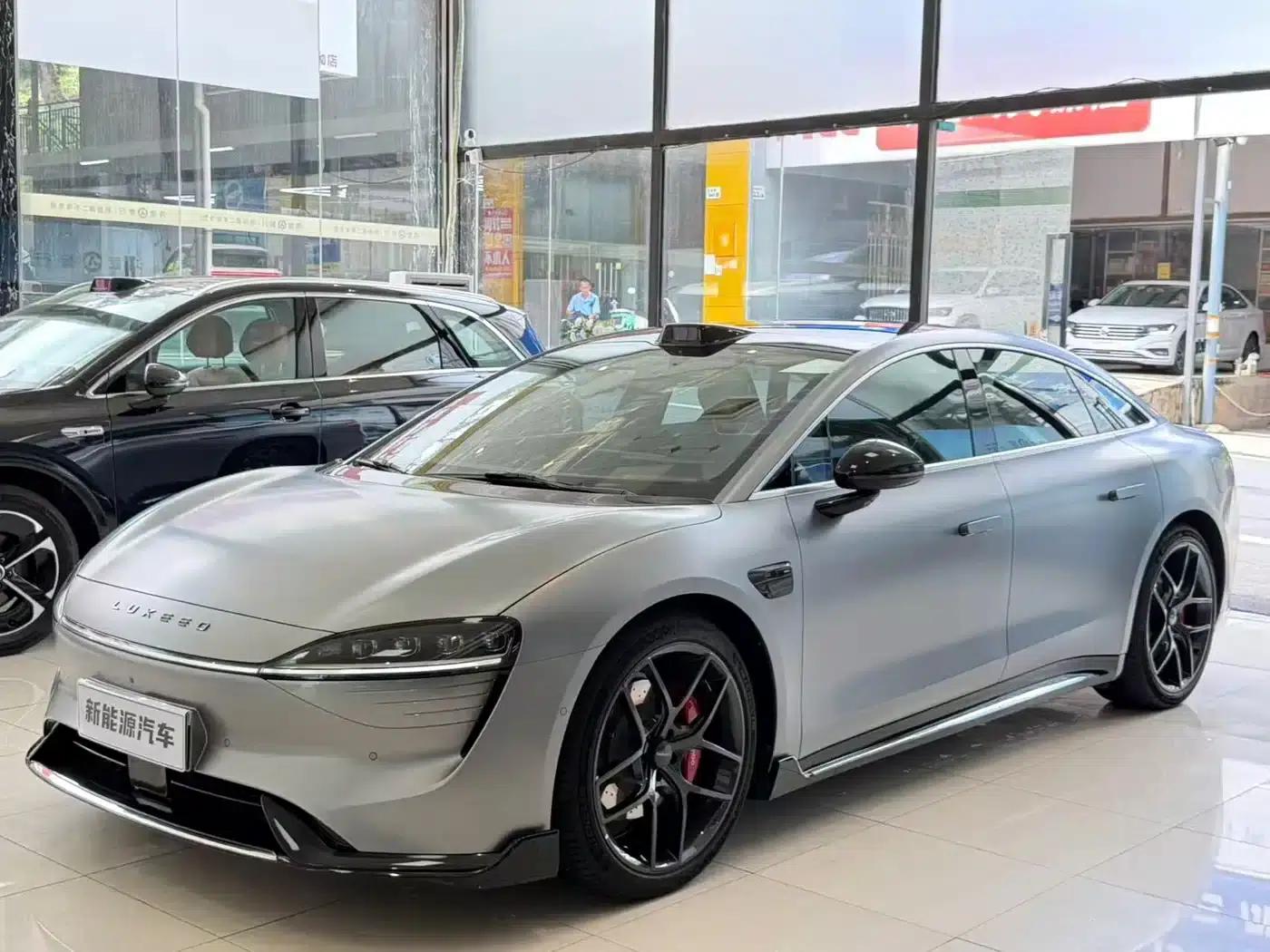 Zhijie S7 2024 Ultra AWD Flagship Edition — миниатюра 1