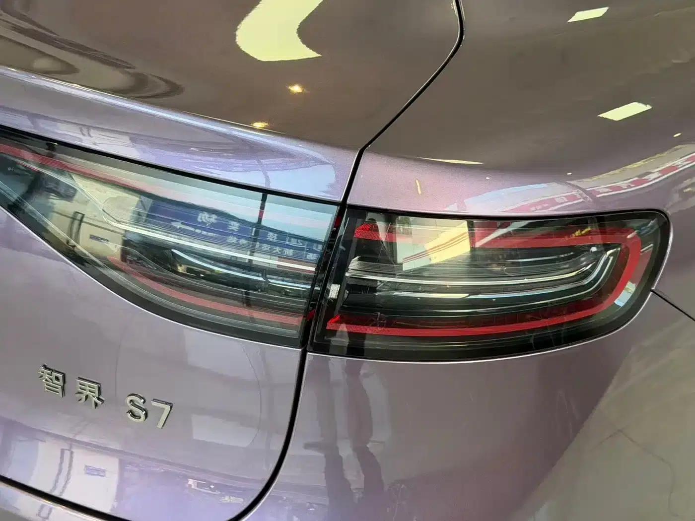 Zhijie S7 2025 Model 705km/h Max — миниатюра 13