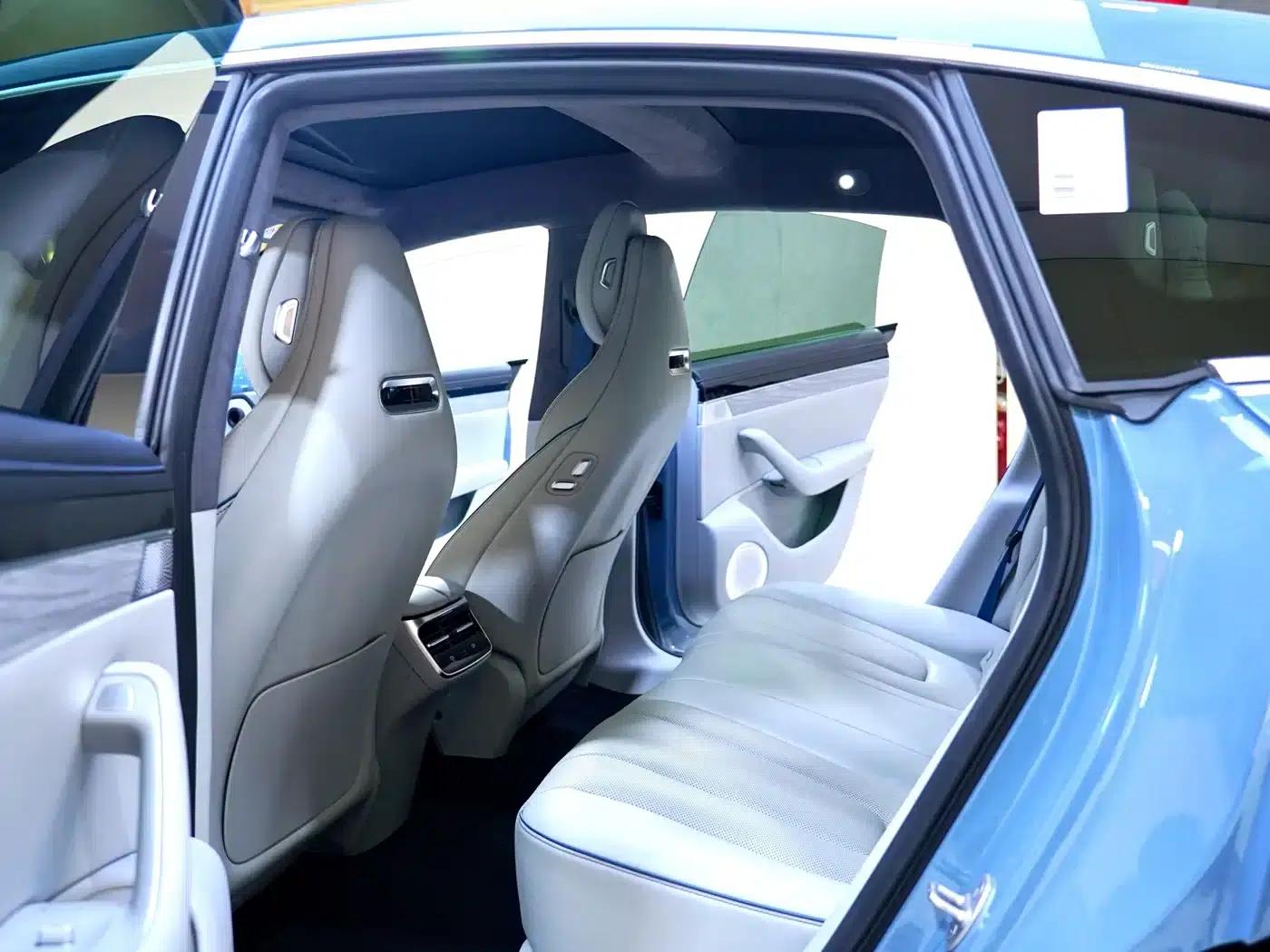Zhijie S7 2025 Model 705km/h Max — миниатюра 6