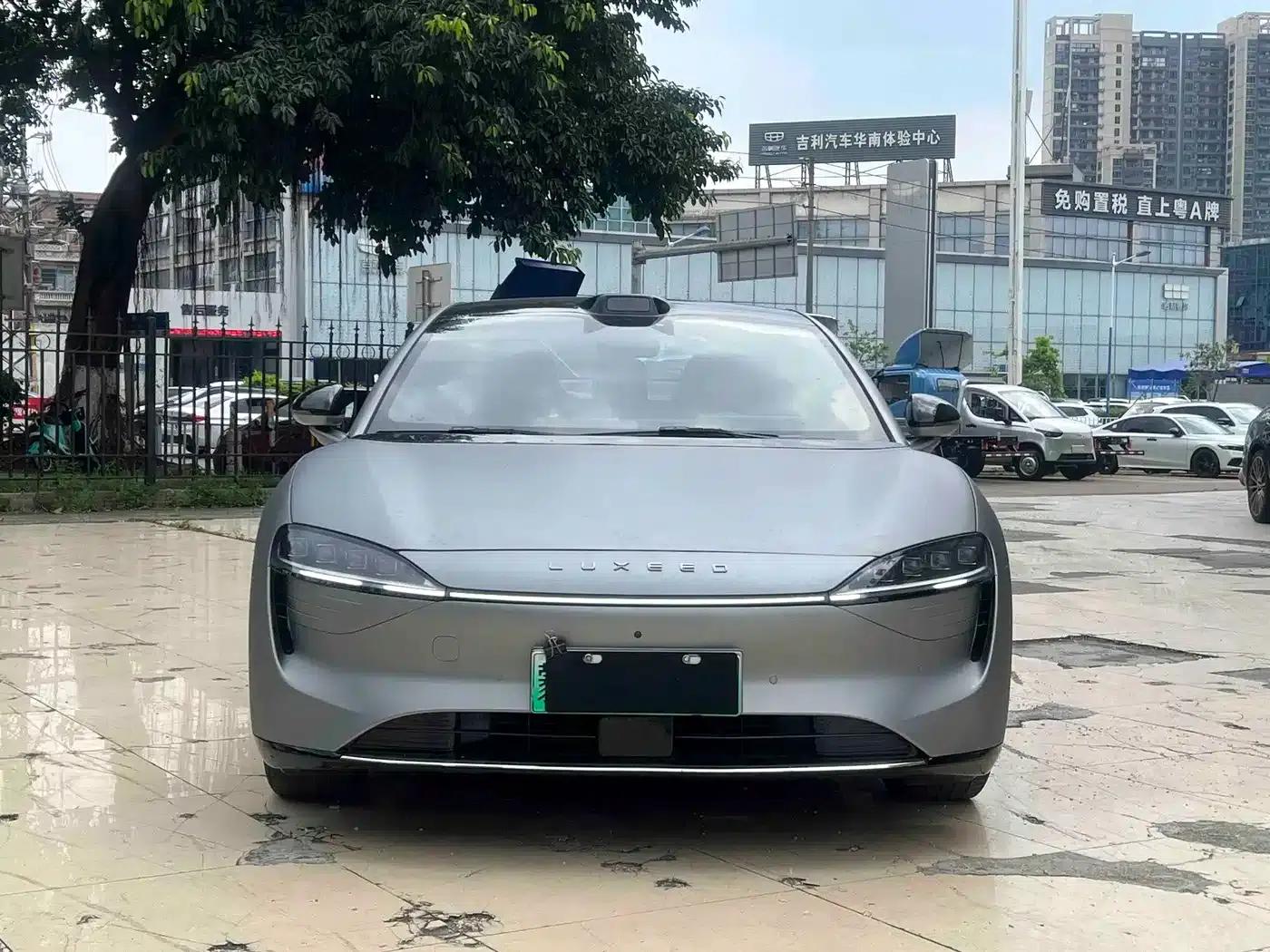 Zhijie S7 2024 Max Rear-Wheel Drive Long-Range Intelligent Driving Edition — миниатюра 3