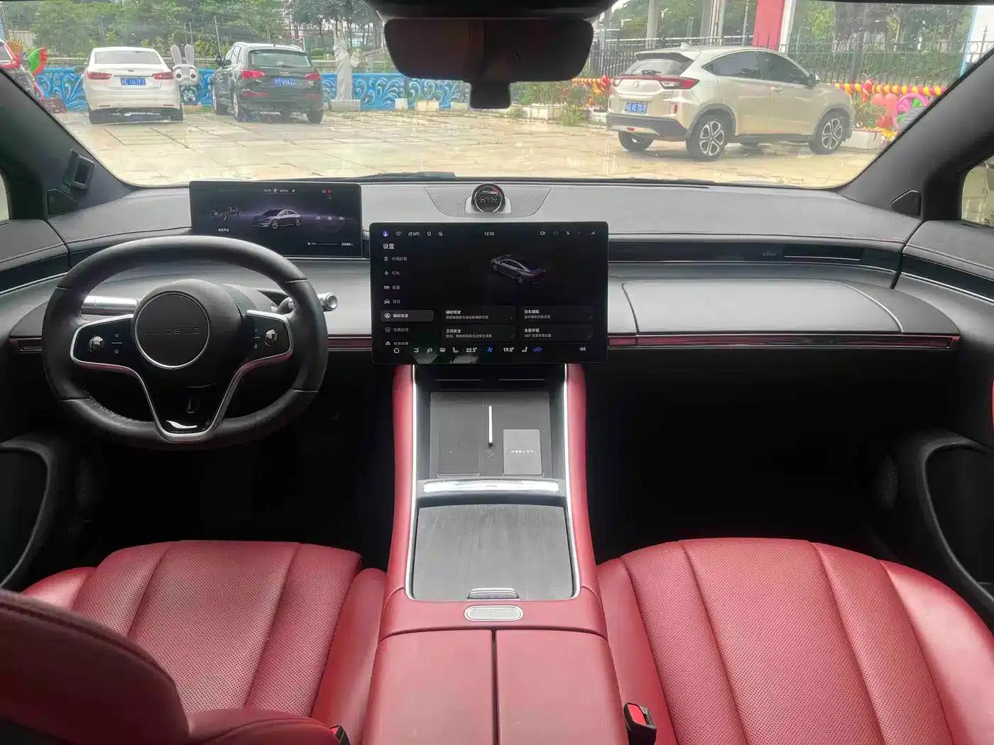 Zhijie S7 2024 Max Rear-Wheel Drive Long-Range Intelligent Driving Edition — миниатюра 22