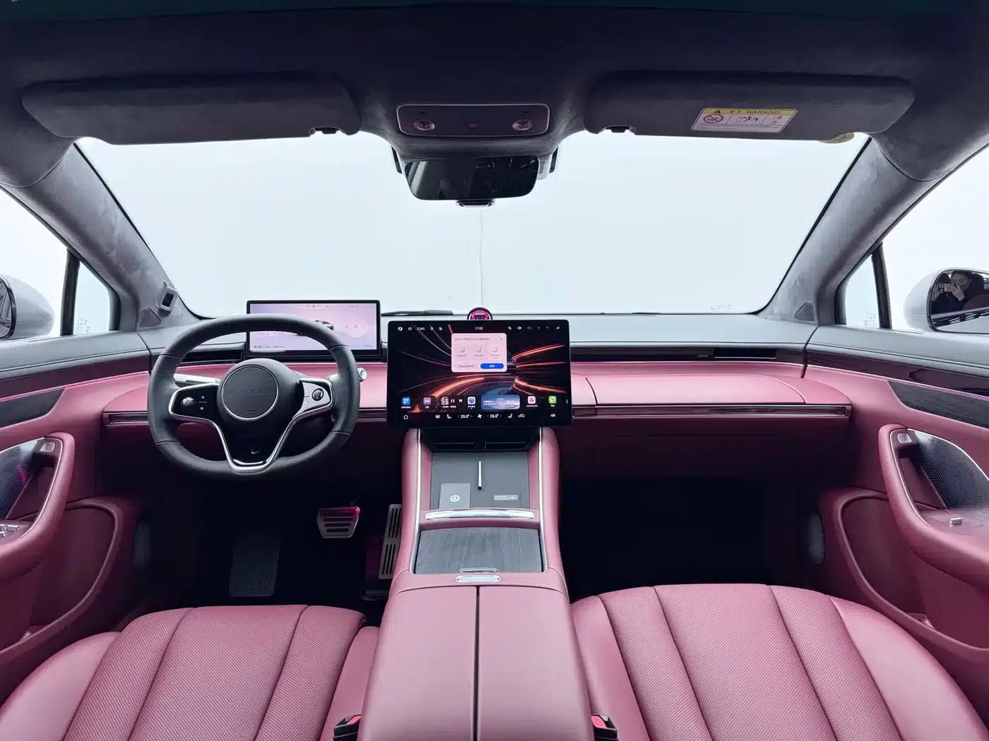 Zhijie S7 2025 703km Ultra Sport Edition — миниатюра 18