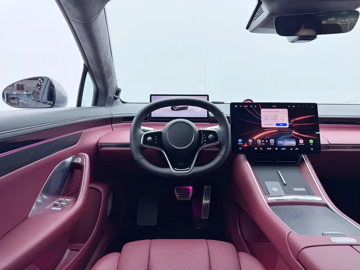 Zhijie S7 2025 703km Ultra Sport Edition — миниатюра 20