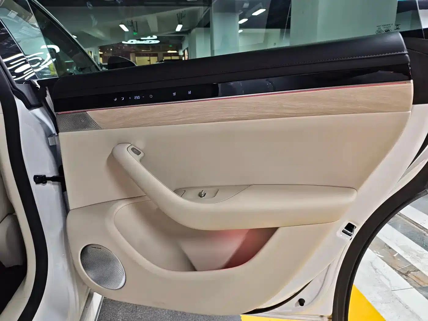 Zhijie S7 2025 Model 705km/h Max — миниатюра 16