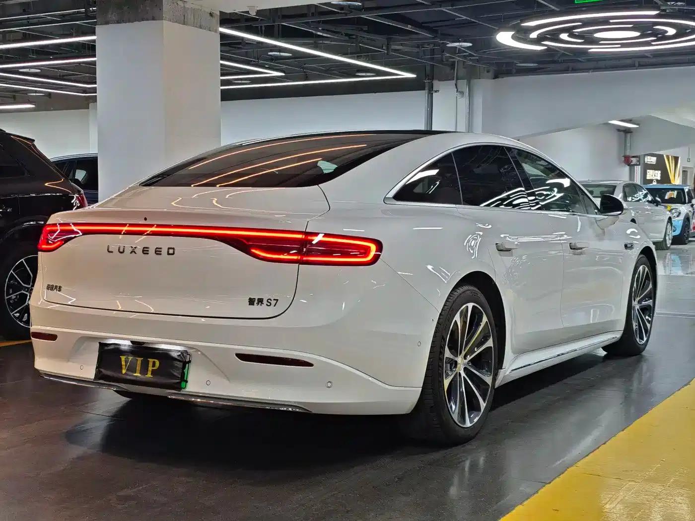 Zhijie S7 2025 Model 705km/h Max — миниатюра 21