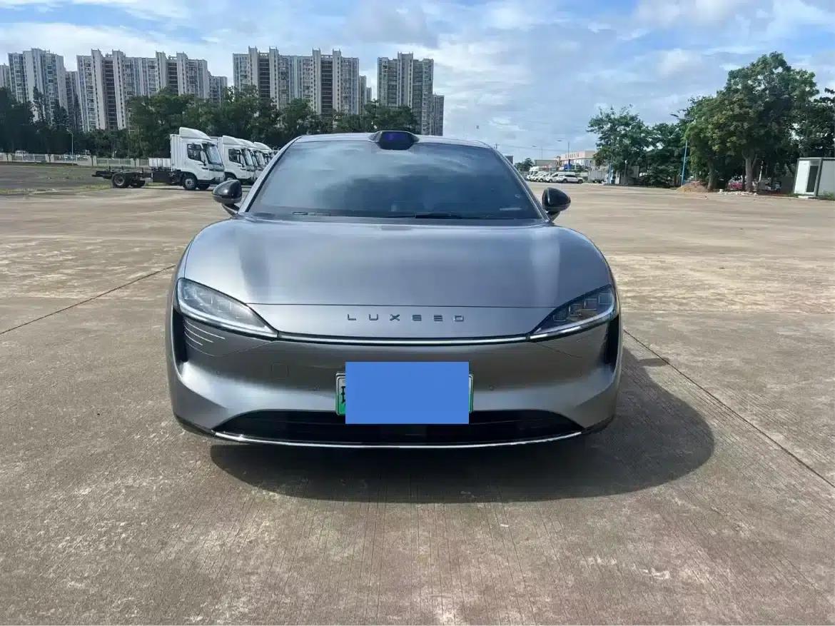 Zhijie S7 2024 Max Rear-Wheel Drive Long-Range Intelligent Driving Edition — миниатюра 2