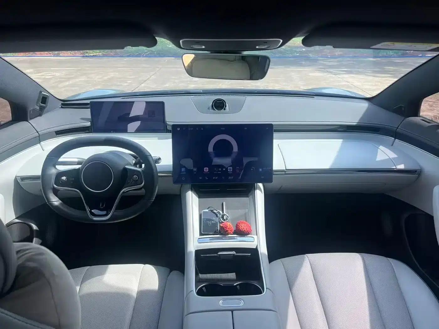 Zhijie S7 2024 Max Rear-Wheel Drive Long-Range Intelligent Driving Edition — миниатюра 8