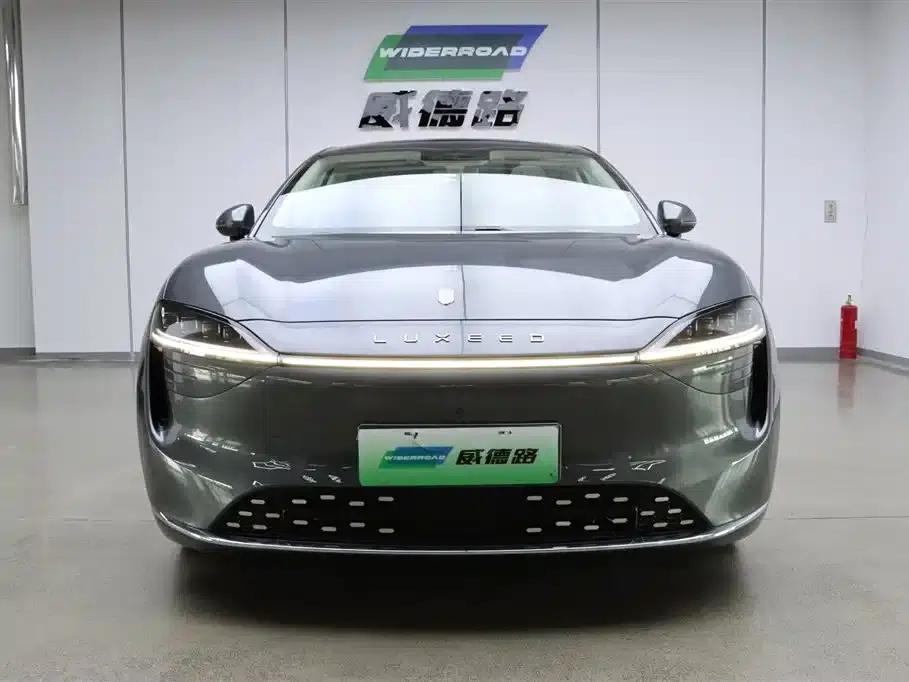 Zhijie R7 2025 Model Extended Range 251km Pro — миниатюра 2