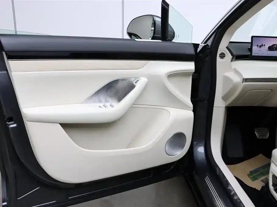 Zhijie R7 2025 Model Extended Range 251km Pro — миниатюра 11