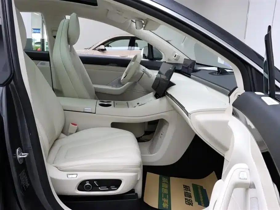Zhijie R7 2025 Model Extended Range 251km Pro — миниатюра 18