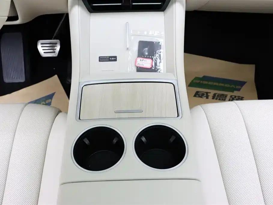Zhijie R7 2025 Model Extended Range 251km Pro — миниатюра 24