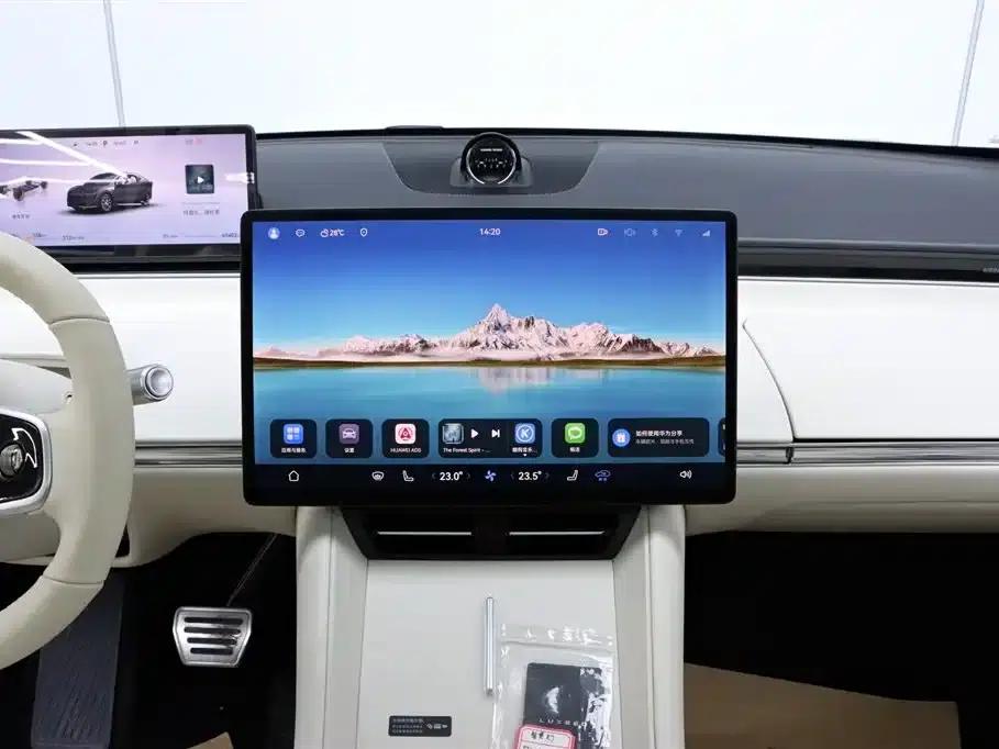 Zhijie R7 2025 Model Extended Range 251km Pro — миниатюра 25