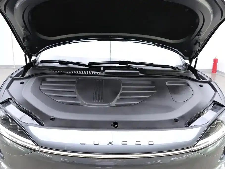 Zhijie R7 2025 Model Extended Range 251km Pro — миниатюра 31