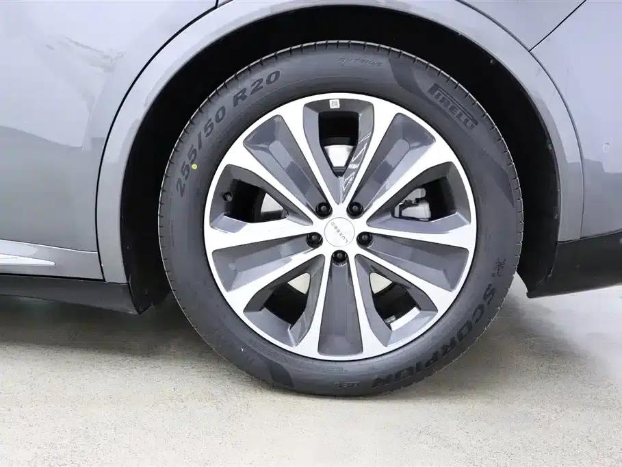 Zhijie R7 2025 Model Extended Range 251km Pro — миниатюра 33