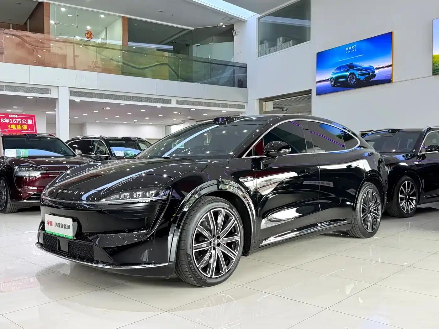 Zhijie R7 2024 Pure Electric 736km Ultra — миниатюра 1