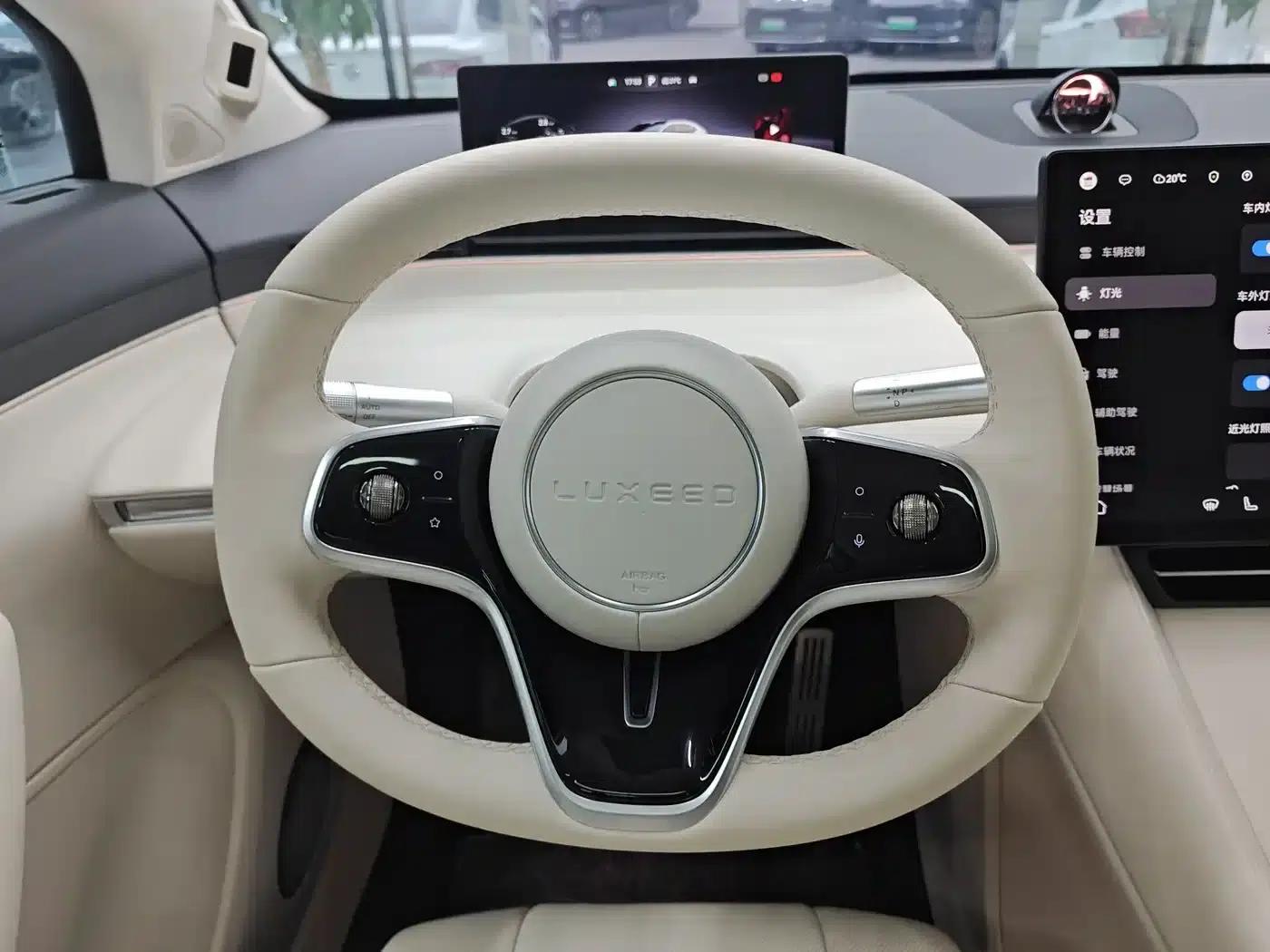 Zhijie R7 2025 Model, Extended Range 331km Ultra — миниатюра 5