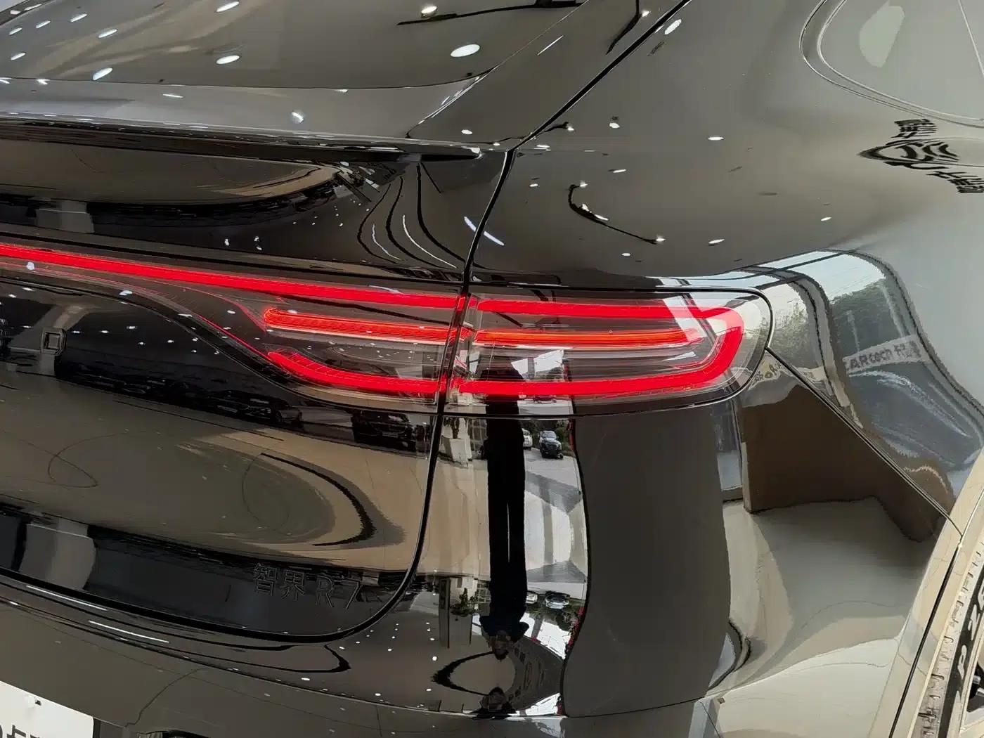 Zhijie R7 2026 Pure Electric (Ultra 192-line LiDAR) — миниатюра 22