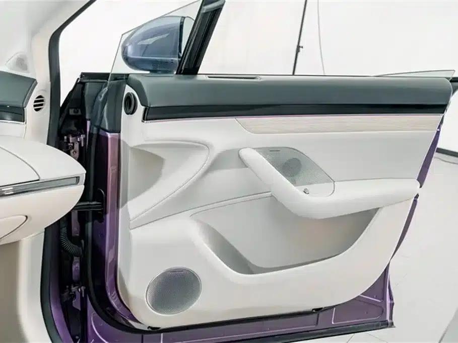 Zhijie R7 2024 Pure Electric 802km Max — миниатюра 14