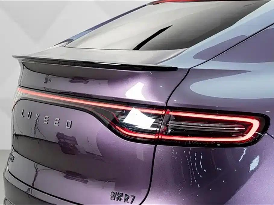 Zhijie R7 2024 Pure Electric 802km Max — миниатюра 8