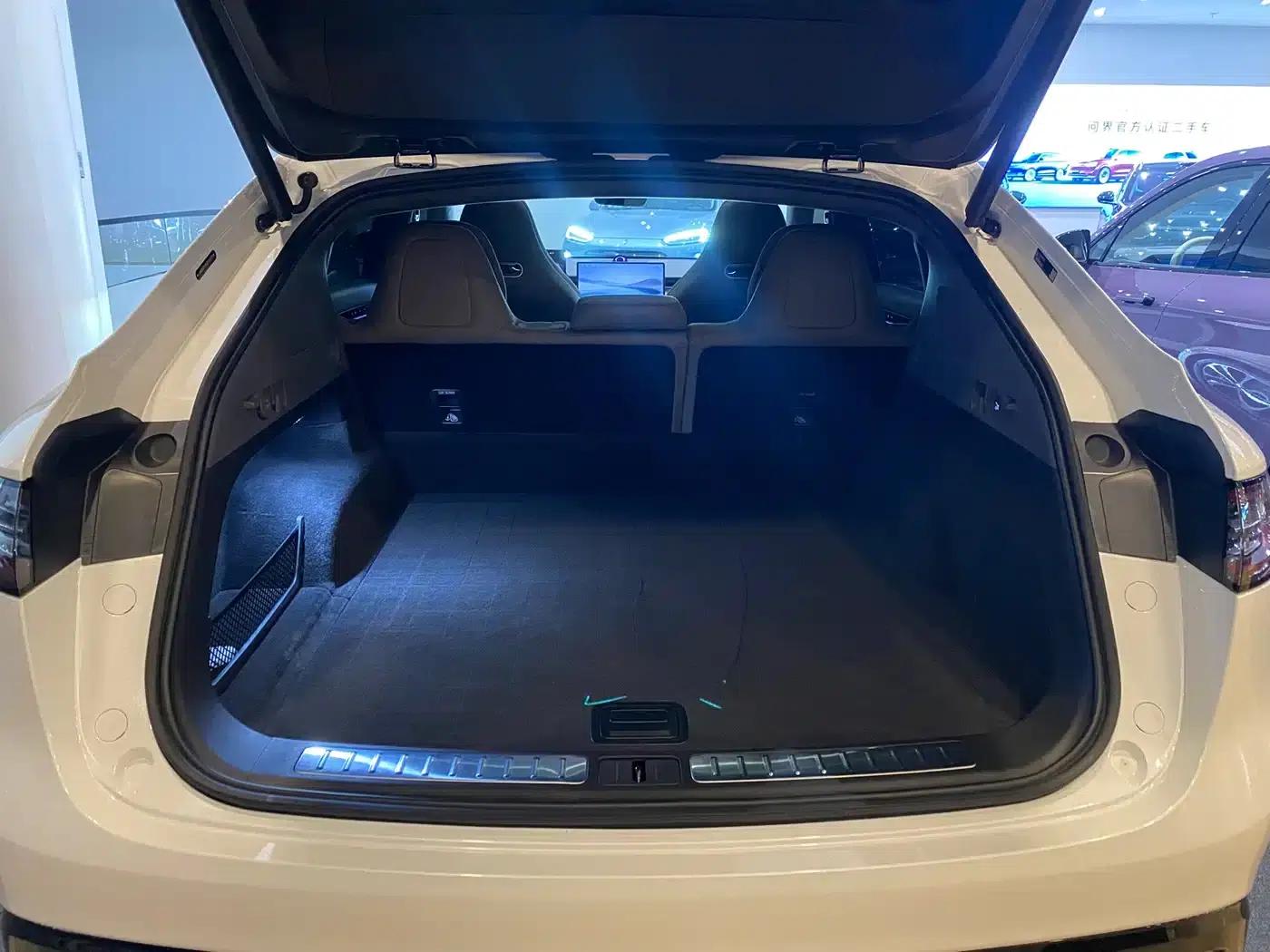 Zhijie R7 2025 Model, Extended Range 331km Ultra — миниатюра 13