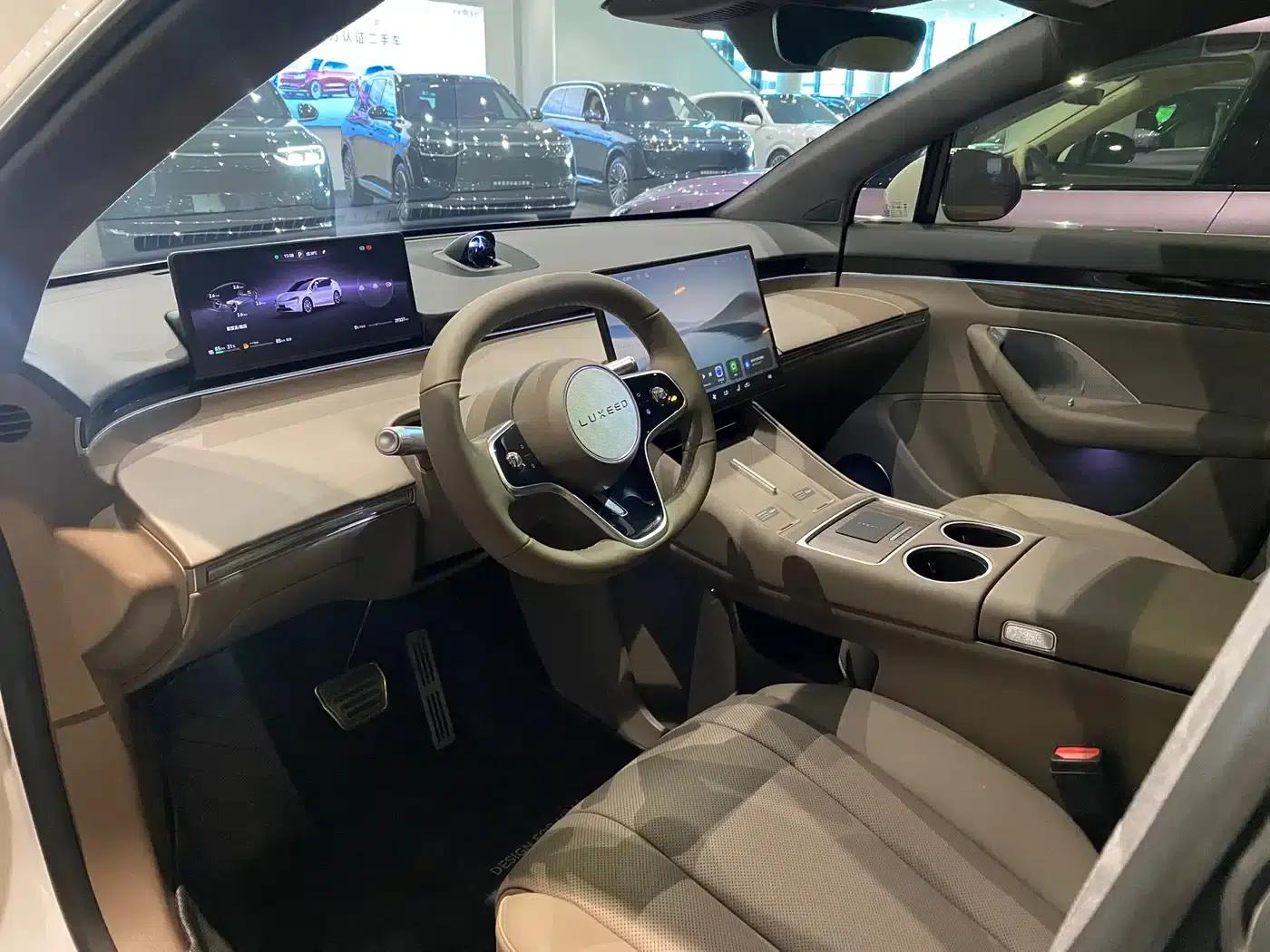 Zhijie R7 2025 Model, Extended Range 331km Ultra — миниатюра 7