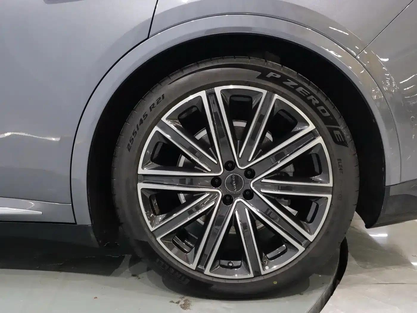 Zhijie R7 2024 Pure Electric 802km Max — миниатюра 11