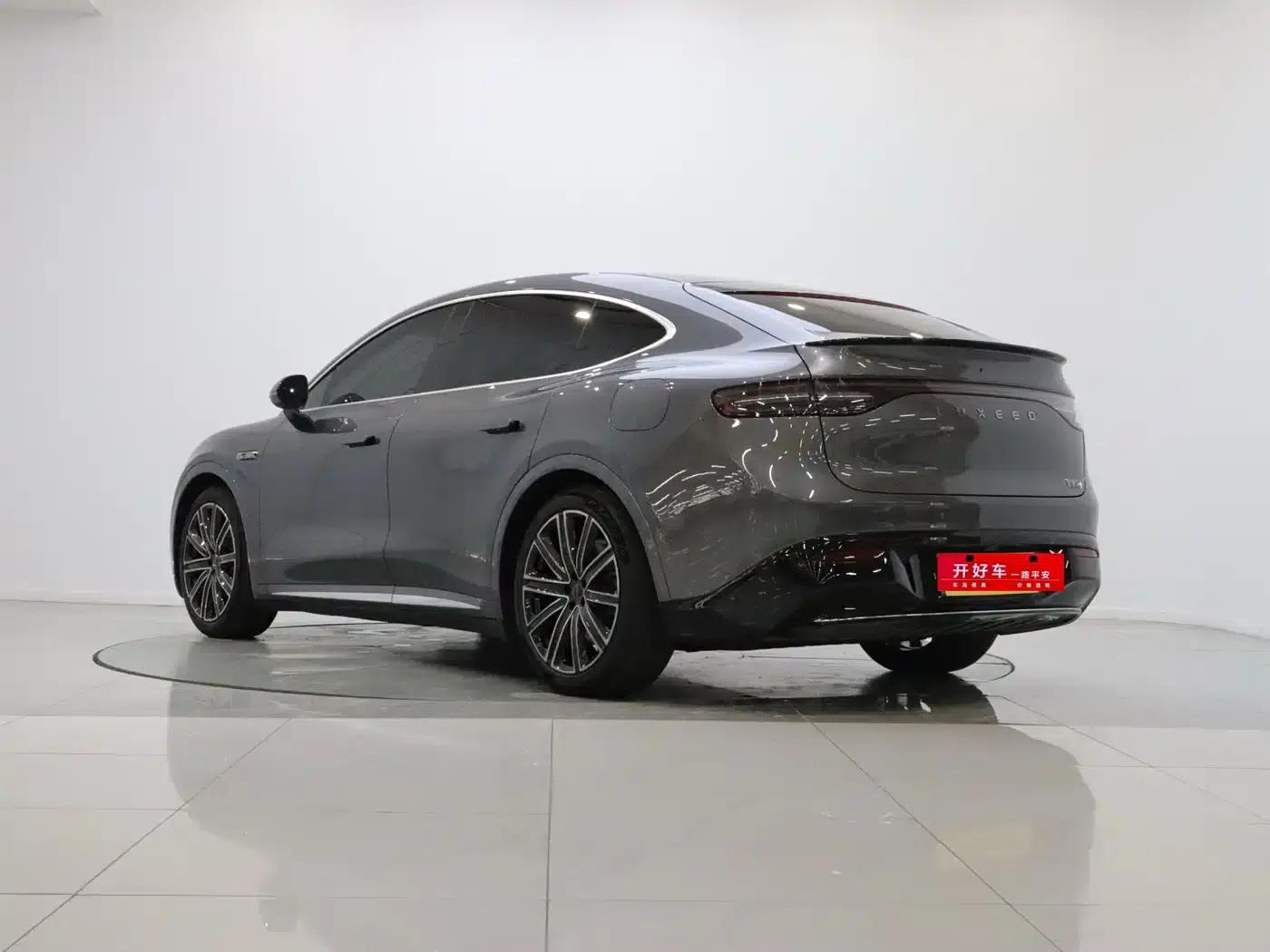 Zhijie R7 2024 Pure Electric 802km Max — миниатюра 4