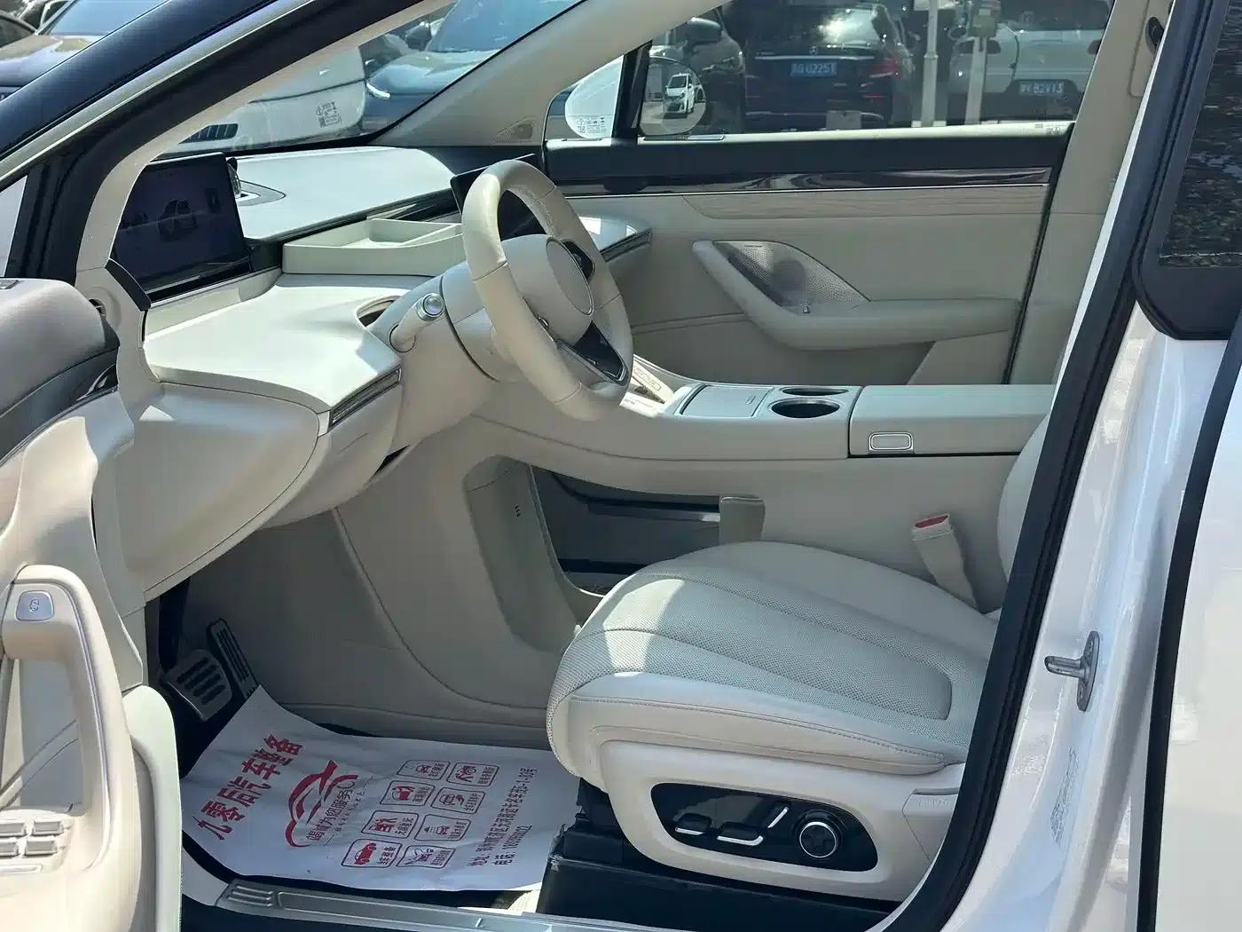 Zhijie R7 2024 Pure Electric 802km Max — миниатюра 7