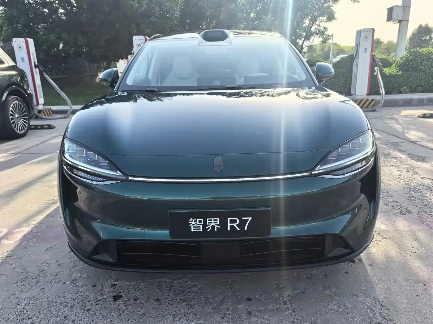 Zhijie R7 2026 Pure Electric Ultra (192-line LiDAR) — миниатюра 1